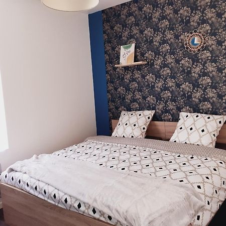 L'Artistique, 4 Lits, 2 Chambres, Stationnement Gratuit, Spacieux, Atypique Amiens Exteriér fotografie