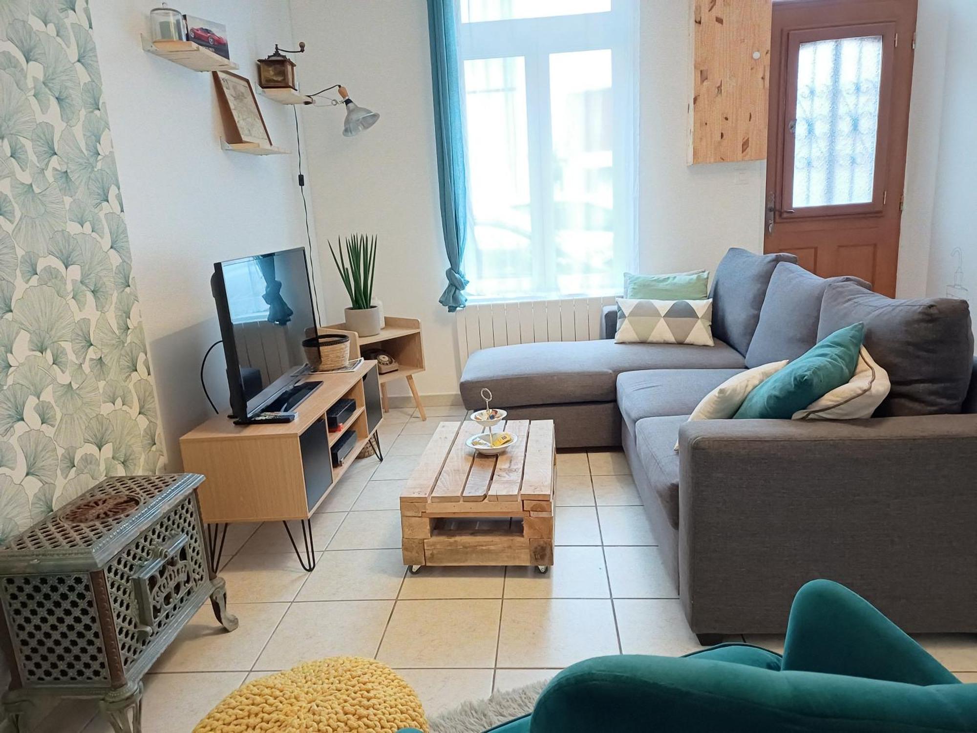 L'Artistique, 4 Lits, 2 Chambres, Stationnement Gratuit, Spacieux, Atypique Amiens Exteriér fotografie